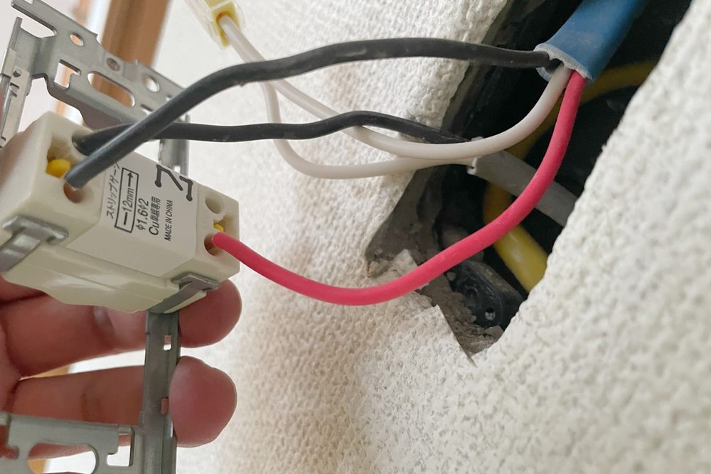 電気工事の施工写真